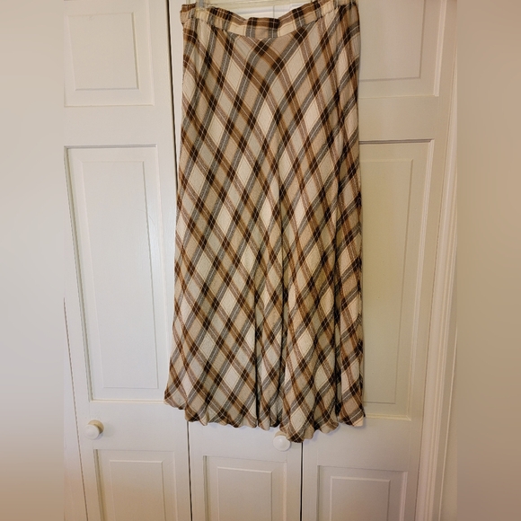 Nipon Studio Dresses & Skirts - Nipon Studio Women's Plaid Maxi Skirt in Brown and Cream Vintage Size 14 NWT